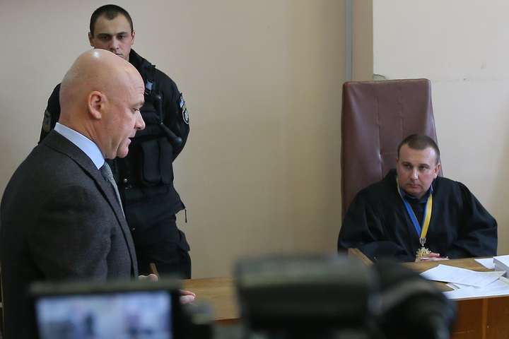 Суд на тиждень відклав розгляд «справи Труханова»