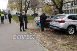 Вибух стався біля житлових будинків та припаркованих машин