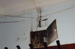 Киянин пошкодив дроти, тому що із квартири правопорушниці лунала гучна музика