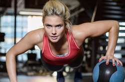 Гаряча блондинка з Норвегії. Найкрасивіша сноубордистка світу Сильє Норендаль