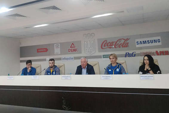 Збірна Україна з біатлону провела прес-конференцію напередодні старту нового сезону