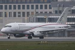  Sukhoi Superjet 100 в ливрее CityJet 