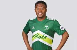 Акінджіде Ідову