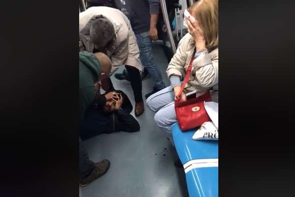 В римському метро двоє українців напали на громадянина Індії. Соцмережі обурені