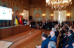 Товарообіг між Україною і Туреччиною щороку зростає на 20% - Порошенко