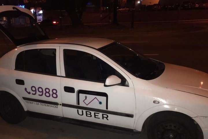 Водій Uber двічі за ніч попався на п’яному кермуванні