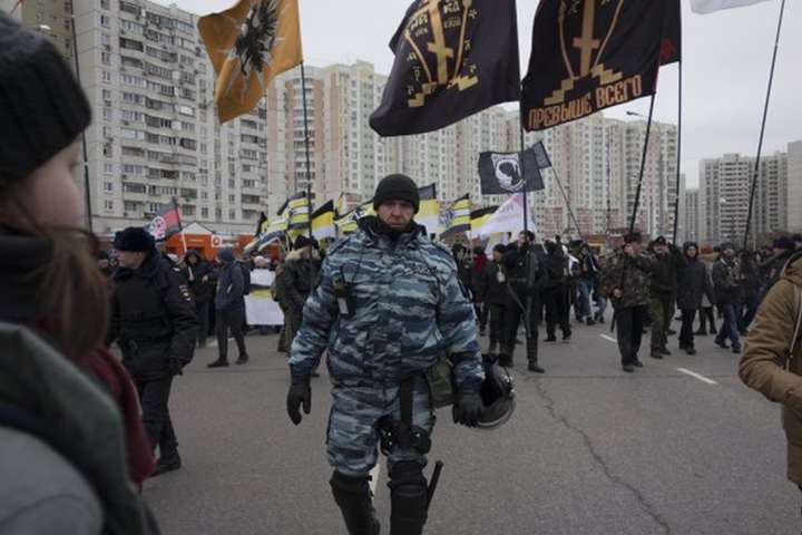 Російські націоналісти промарширували Москвою (фото)