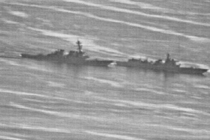Есмінець КНР погрожував кораблю США в Південно-Китайському морі