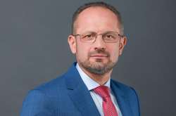 Порошенко має зробити пропозицію Макрону - Безсмертний