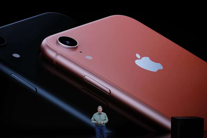 Apple сократит производство iPhone XR из-за низкого спроса