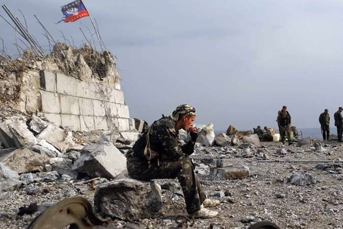Бойовики на Донбасі підсилюють свої укріплення меблями мирних жителів