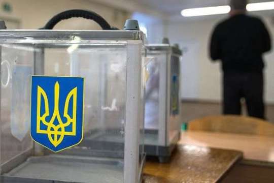 Лутковська пояснила, чому депутати не хочуть пускати на місцеві вибори переселенців