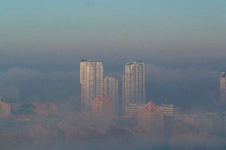 Київ знову у тумані. Фотогалерея