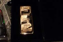 Під час обшуків в Олени Бережної СБУ знайшла злиток золота та лист до Лаврова