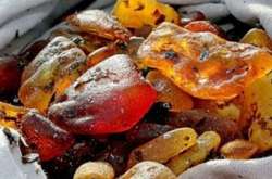 У Польщі затримали українця з великою партією бурштину