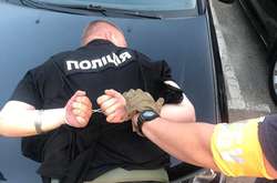 Поліцейського було затримано у липні поточного року за результатами тривалої спецоперації