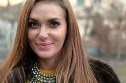 Слава Каминская показала, какой была до пластических операций 