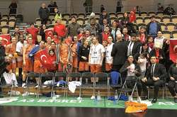 Гравчині збірної України допомогли своїй команді виграти матч у баскетбольному Єврокубку