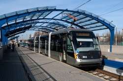 Рух швидкісних трамваїв у Києві заблоковано