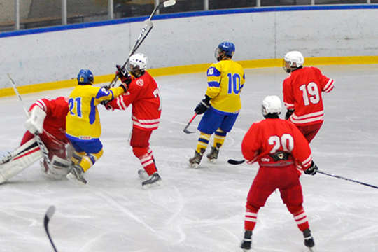 Молодіжна збірна України з хокею визначилася зі складом на домашній турнір