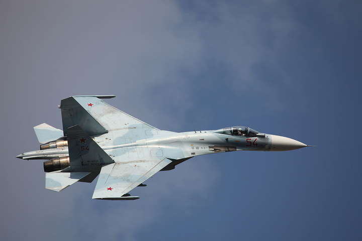 Росія побудує на кордоні з Україною військовий аеродром