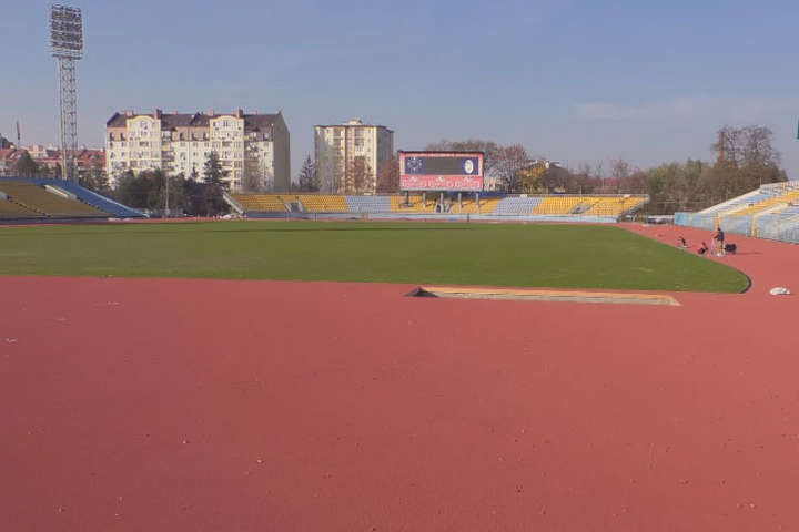 На реконструкцію стадіону «Авангард» в Ужгороді витратять 18 млн гривень (відео)