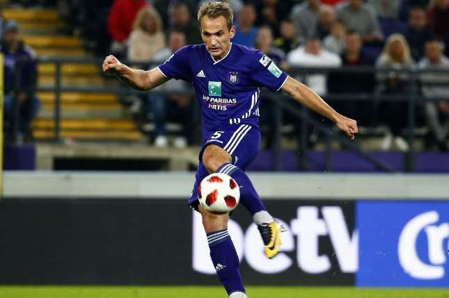 Бельгійське дербі футболістів збірної України виграв Євген Макаренко