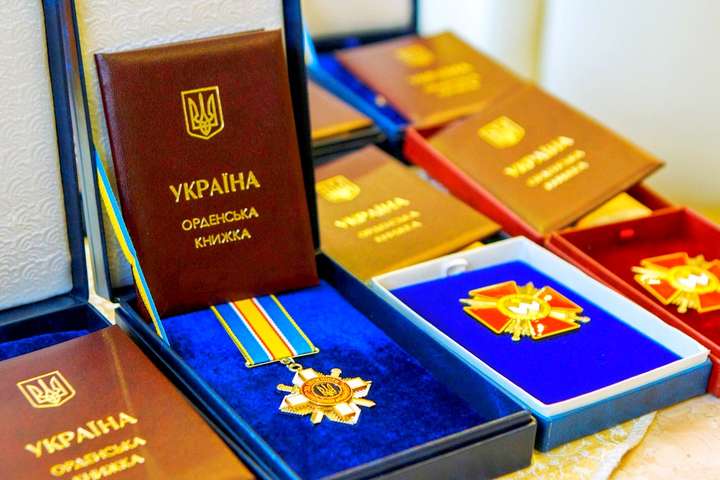 Міноборони нагородить бійців, які вчора підірвались на фугасі