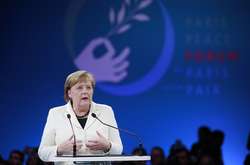 Меркель застерігає від повернення націоналізму