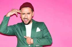 Монатик рассказал о ревности жены во время съемок клипа