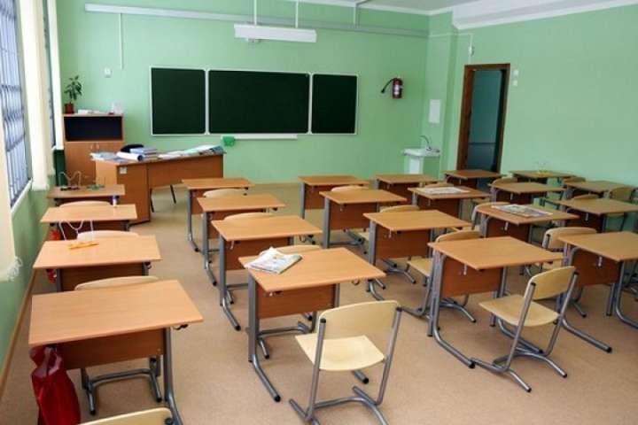 У Шепетівці на Хмельниччині через відсутність тепла призупинять заняття у школах