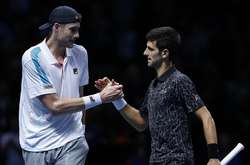 Джокович легко розібрався з Існером на Підсумковому турнірі ATP (відео)