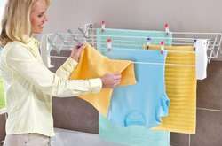 Медики рассказали, почему нельзя сушить белье в квартире