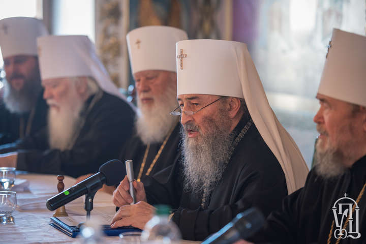 Собор єпископів Московської церкви в Україні виступив проти Томосу