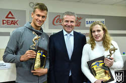 Романчук і Черкасова отримали свої перші нагороди від НОК України