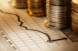 Гроші від українців за посилки та «євробляхи» вже врахували у бюджеті