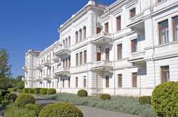 Назустріч санкціям? Окупанти виставили на продаж санаторій «Лівадія» в Ялті