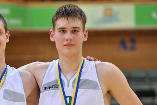 Український клуб отримає 7 тисяч євро за переїзд молодого баскетболіста у Францію