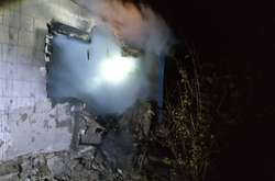 На Запоріжжі у вогні загинули троє дітей, яких замкнули в будинку