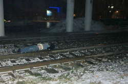 Чоловік загинув  біля  залізничної зупинки «Новобіличі » 