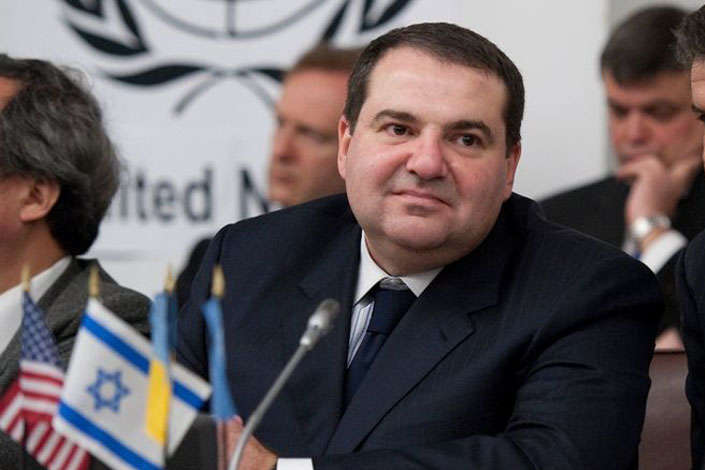 Глава еврейской общины Киева ведет избирательную кампанию Зеленского?