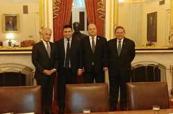 Глава МЗС та посол України у США зустрілися з американськими сенаторами