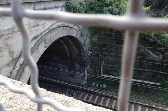 В Італії стався вибух у залізничному тунелі. Є постраждалі