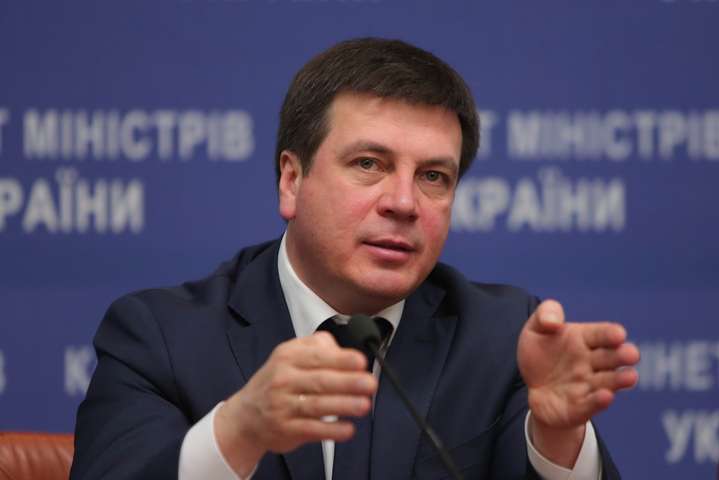 Віце-прем’єр Зубко звинуватив мера Сміли у «злочинній бездіяльності»