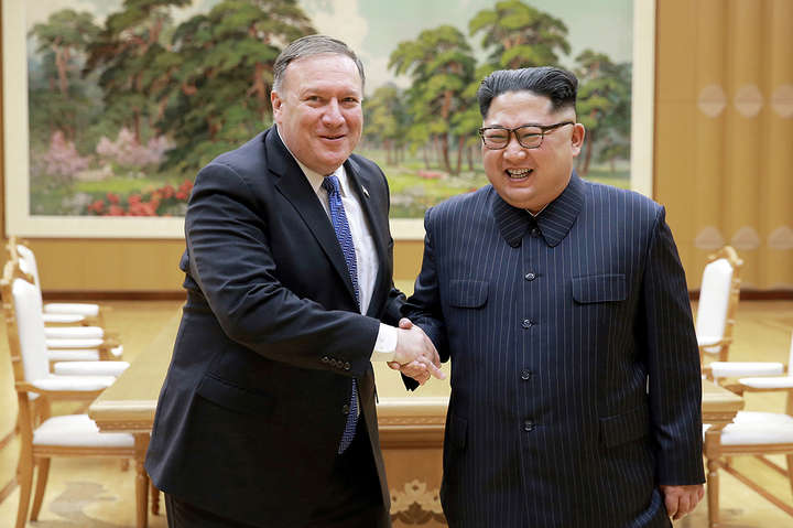 Помпео заявив про звільнення з Північної Кореї ще одного американця