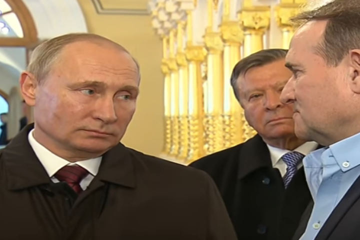 Яценюк: Медведчук – не агентура, а представник Путіна в Україні 