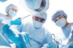 Пересадка лица подарила парню вторую жизнь