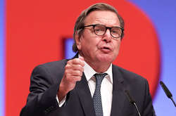 Колишній канцлер Німеччини Герхард Шредер