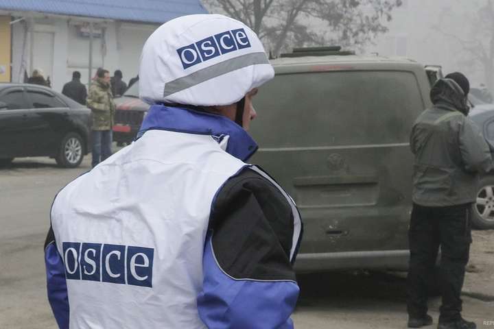 ОБСЄ виявила на Донбасі невідведені окупантами «Гради»