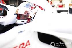 Хемілтон назвав своїх головних конкурентів у боротьбі за титул у наступному році